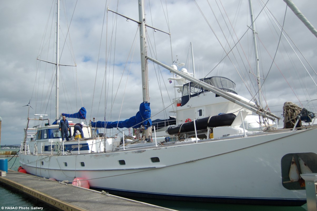 Ray   Tori store things below deck 3